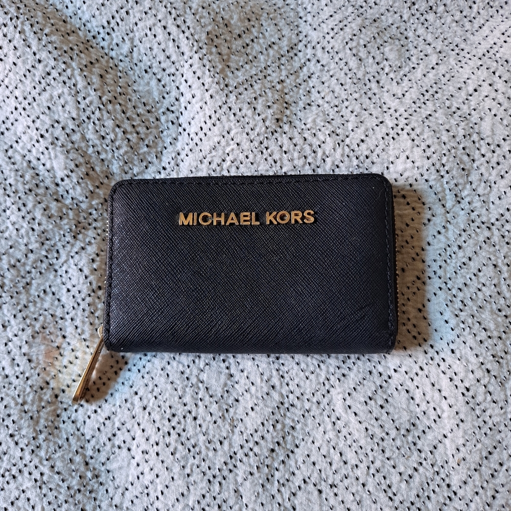 Michael Kors Leather Zip Card Case